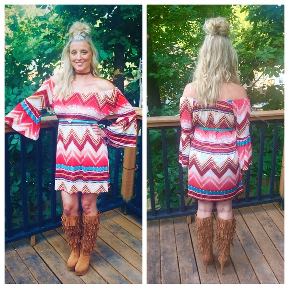 Women's Aztec Print Ruffle Sleeve V-neck Top main image 0